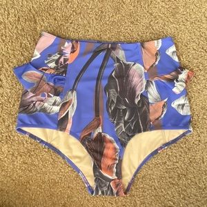 Kortni Jeane Side Ruffle Bottoms